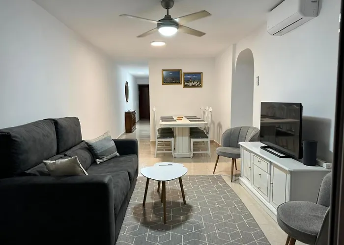 Nuevo Acapulco * Fuengirola